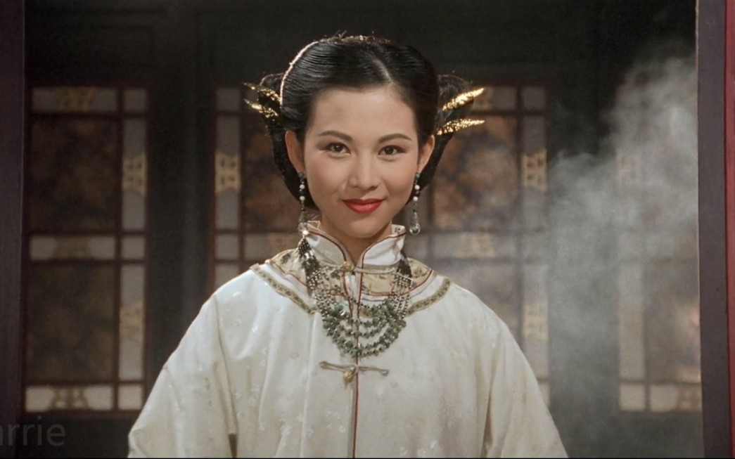 娘娘年轻时演的如烟真的好美好美.