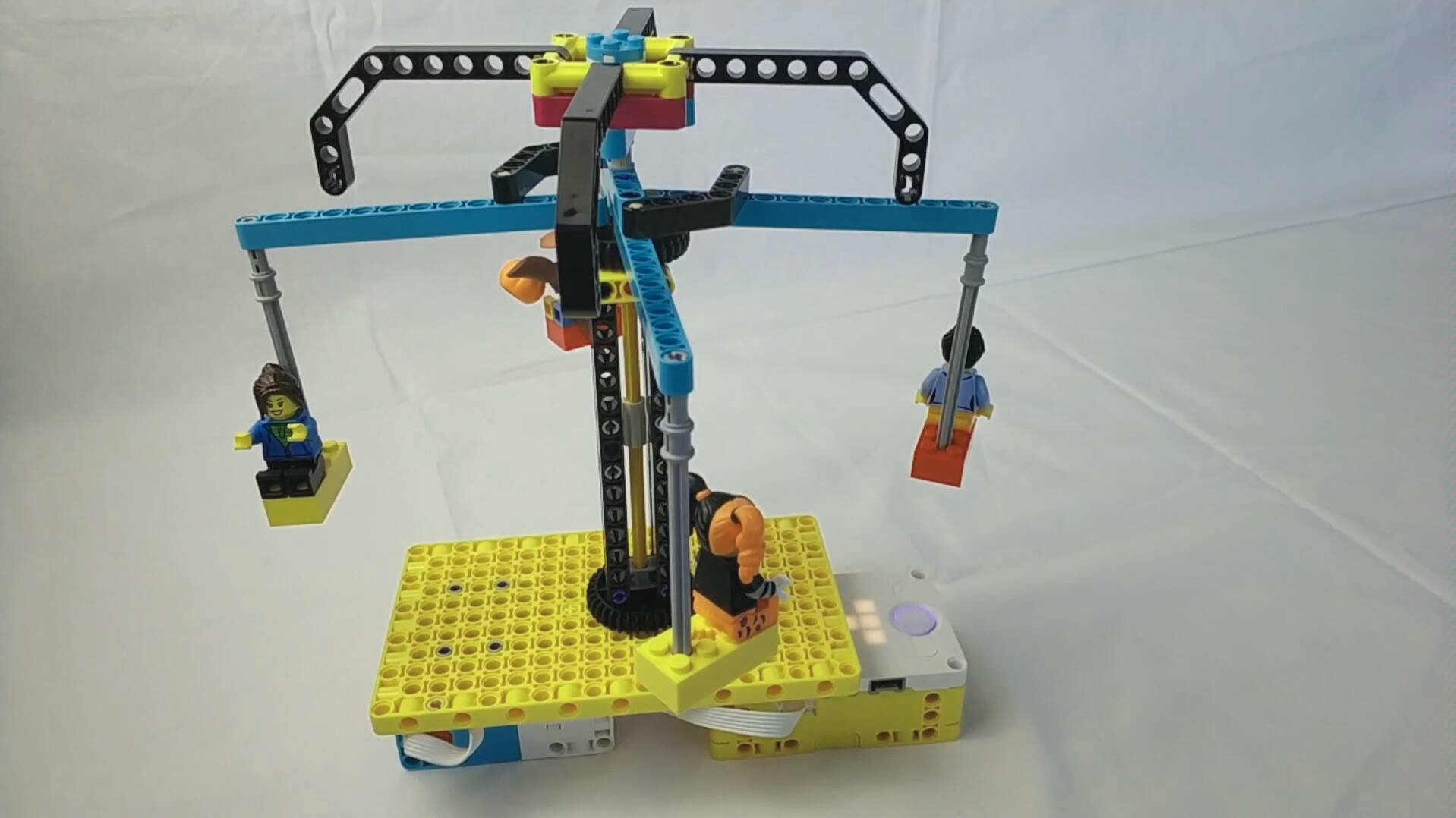 乐高spike—旋转木马