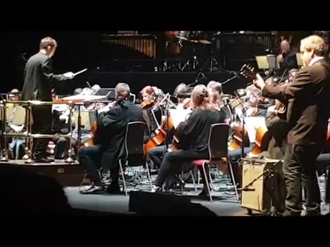 [图]007：Casino Royale in Concert at the Albert Hall