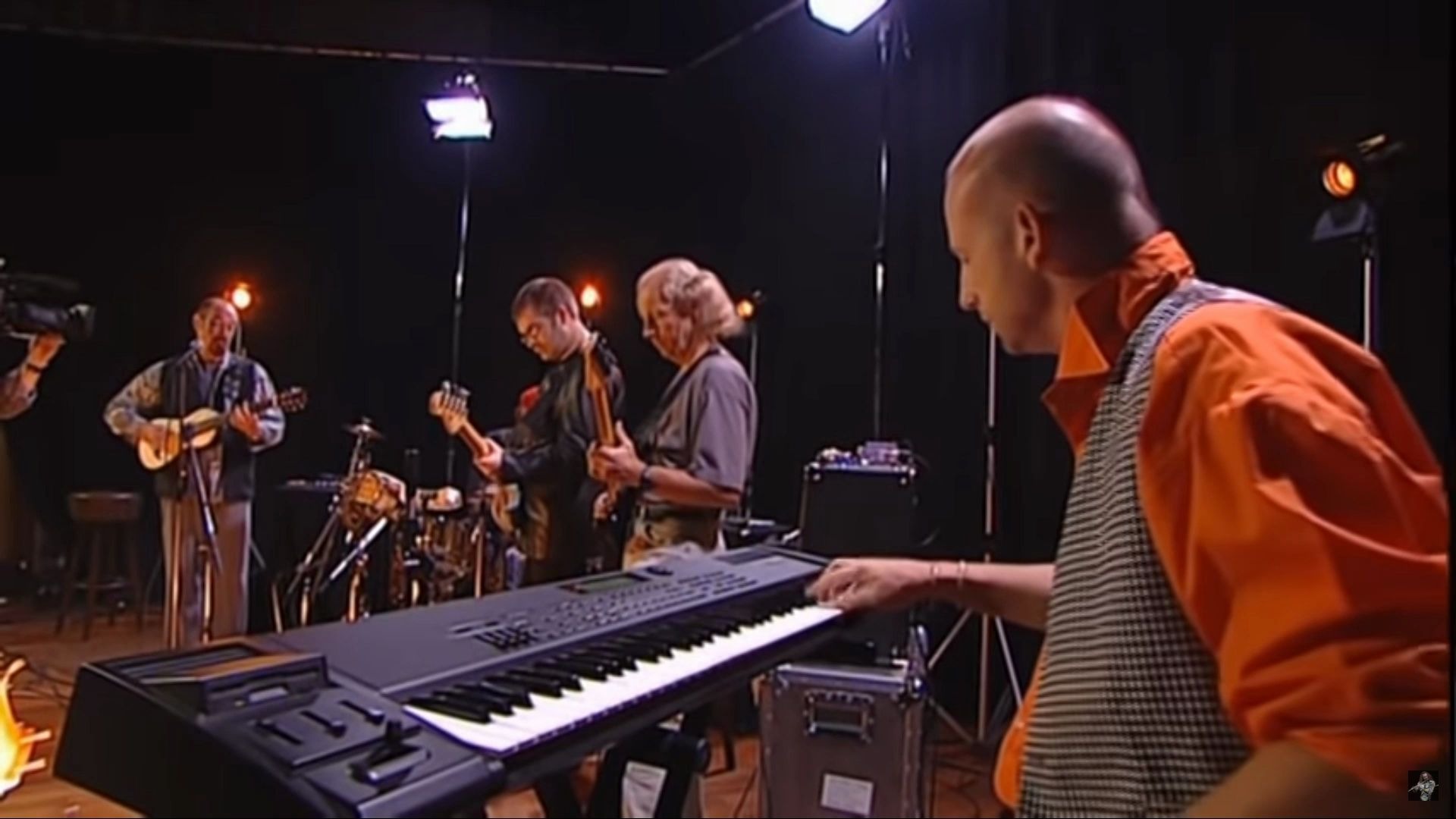 【现场/前卫摇滚】jethro tull-thick as a brick (pt. 1) live_哔哩