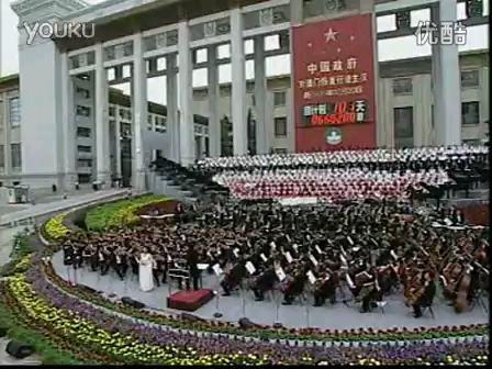 [图]关牧村 罕见现场演唱 电视剧《虾球传》主题曲《游子吟》