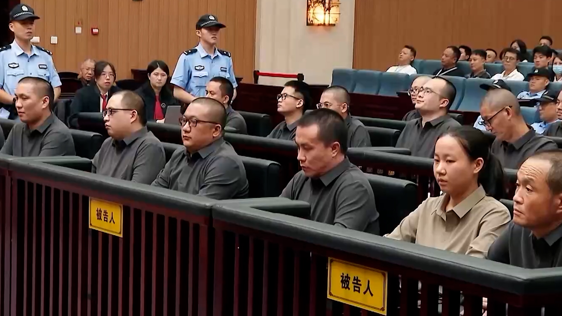 310页、18万字！缅北明家犯罪证据宣读了两个半小时 更多庭审细节披露