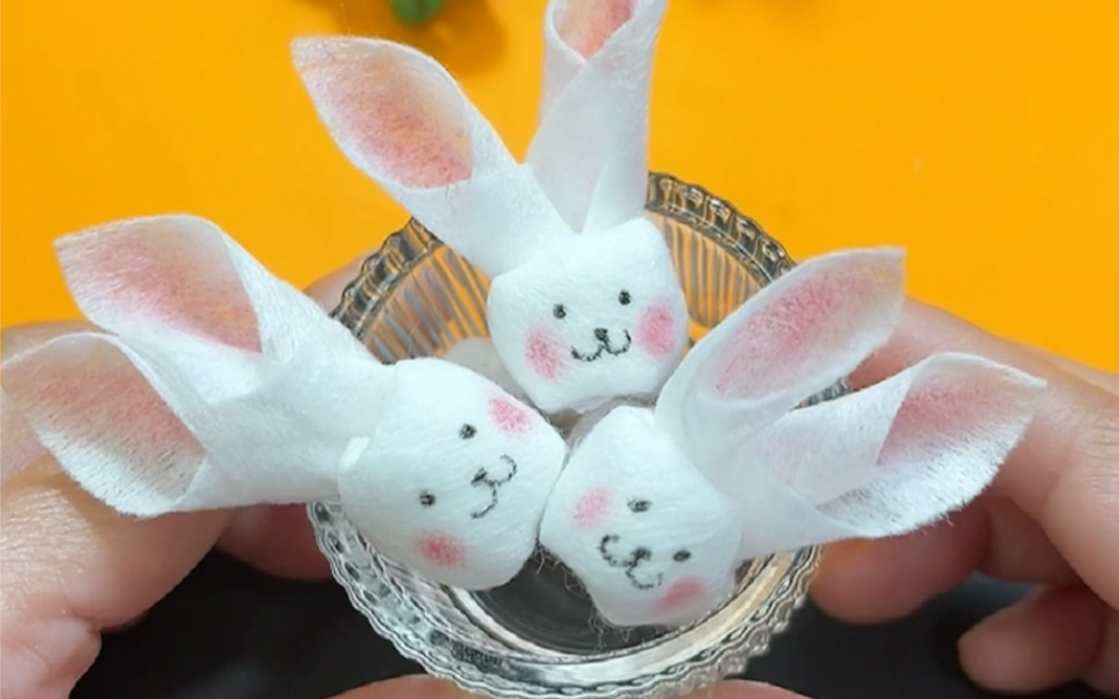 用湿纸巾来做一群小白兔吧!也太可爱了吧!
