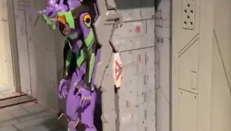 EVA-01初号机起飞