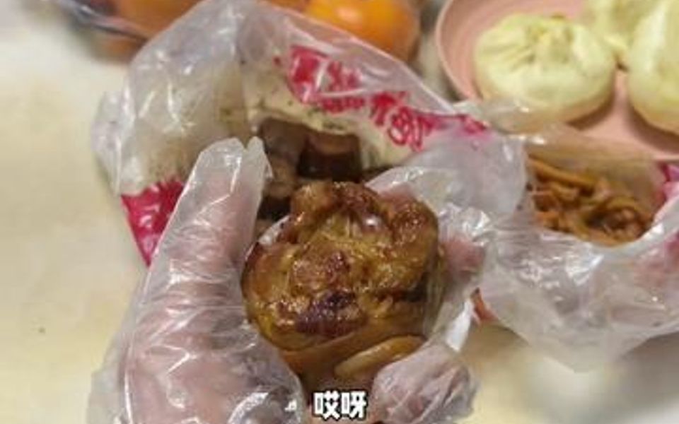 [图]要吃饱了才能减肥。