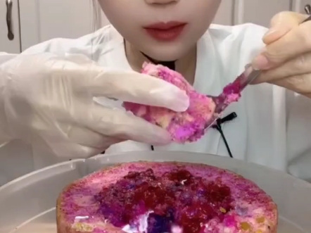 洋妮儿冰的爆浆蛋糕