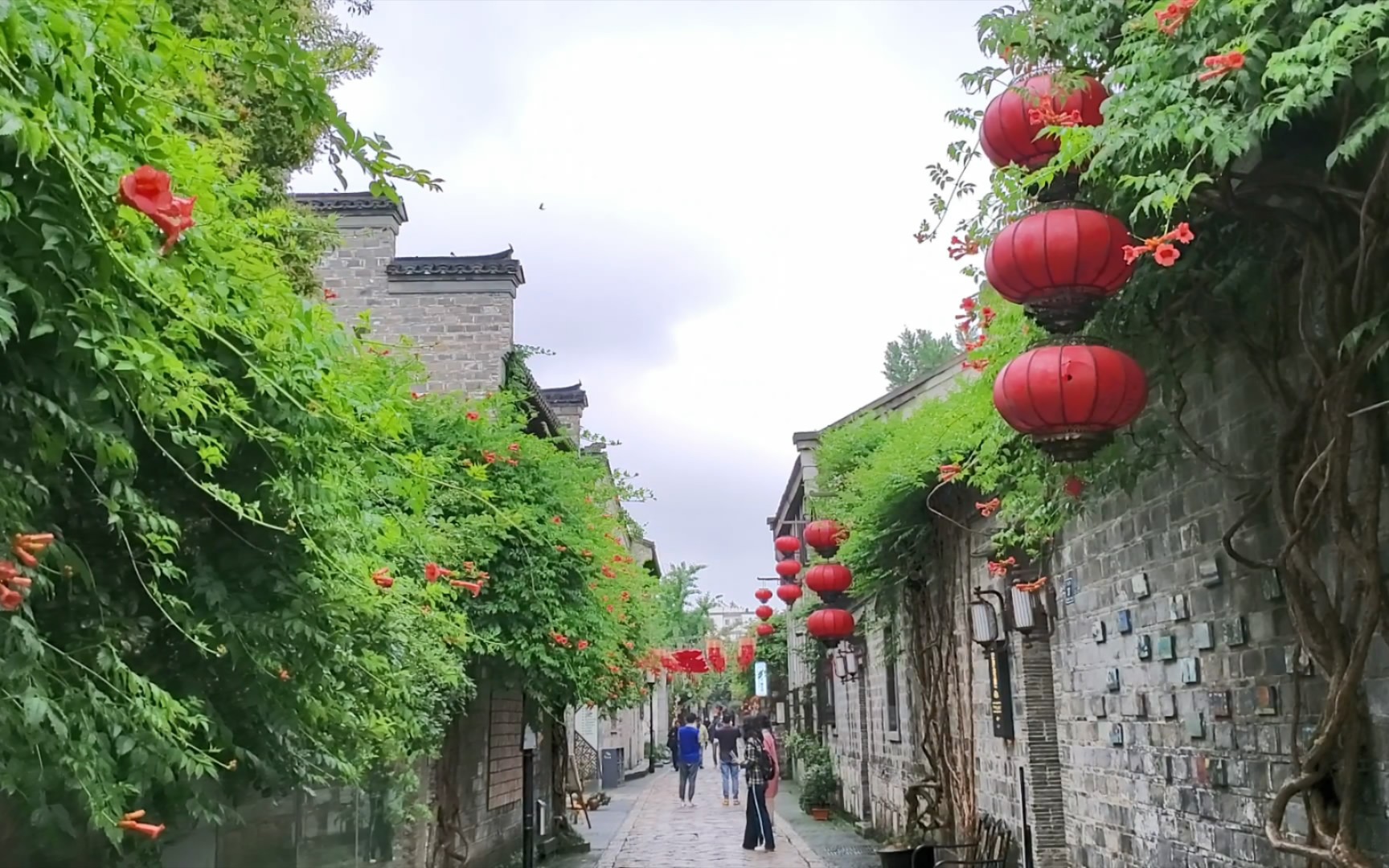 南京,老门东,穿过古街巷,曲径通幽,感受岁月的静美时光