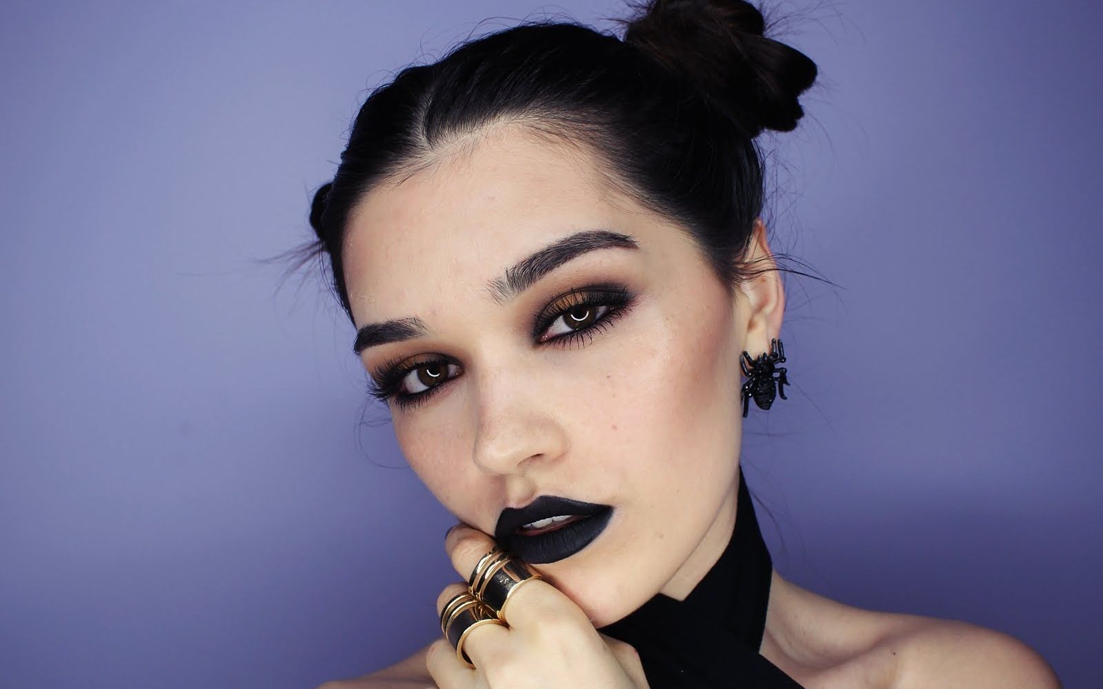 黑唇妆容 | 街头感酷女孩妆容