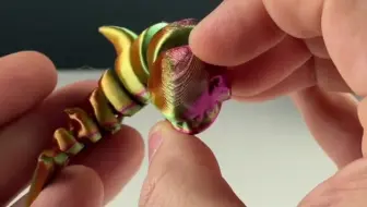 3D打印三色丝绸耗材变色鲨鱼
