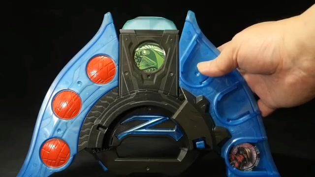 dx赛雷布洛怪兽变身套装把玩评测