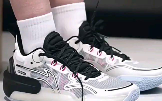 李宁专业篮球鞋驭帅16v2音速combathi超轻v2 全城11反伍运动闪击9
