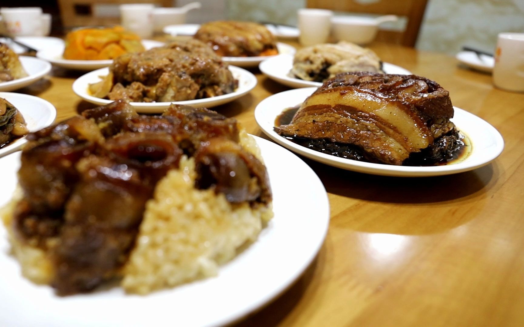 川菜蒸系八大碗和田川思源汉餐