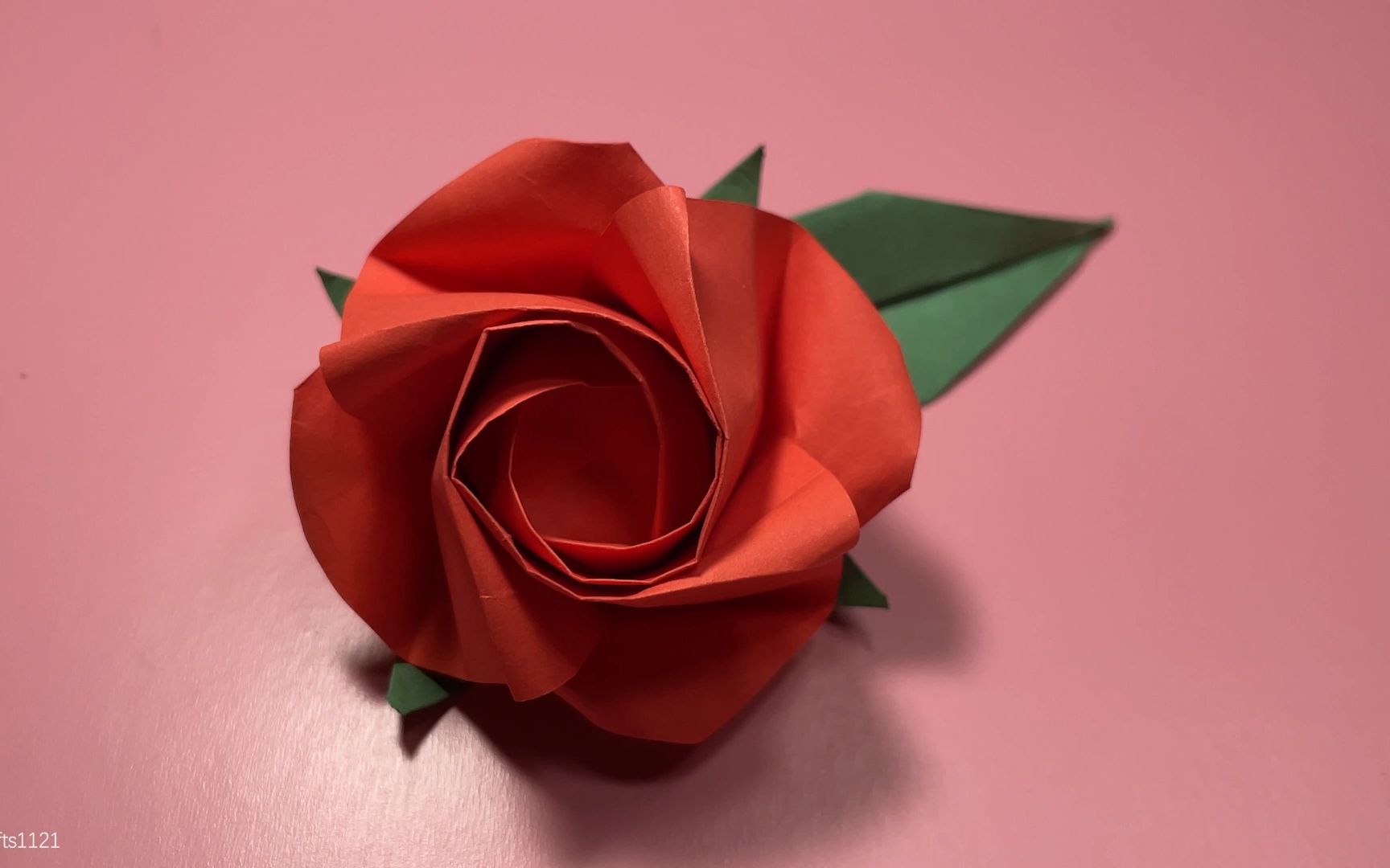 阿布玫瑰折纸教程,没有繁琐的步骤,折法简单,跟视频轻松get!