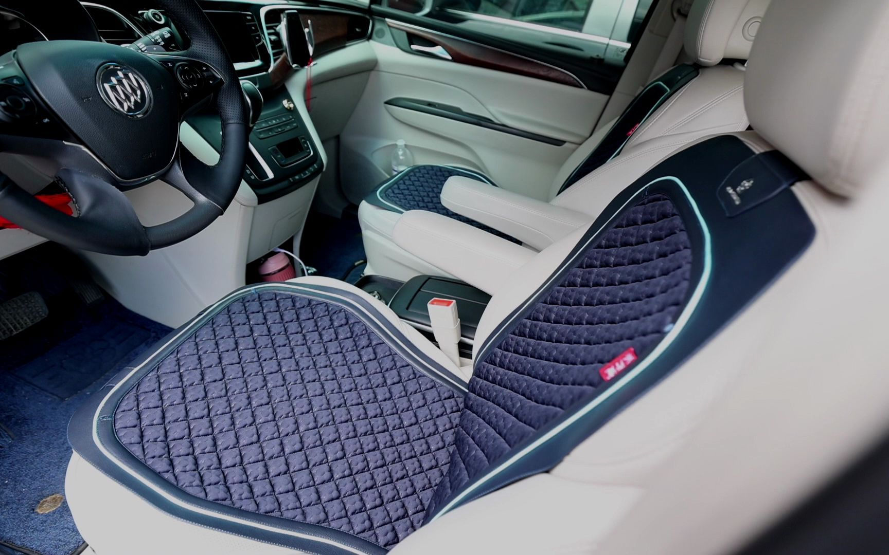 星承【荞行健汽车坐垫】