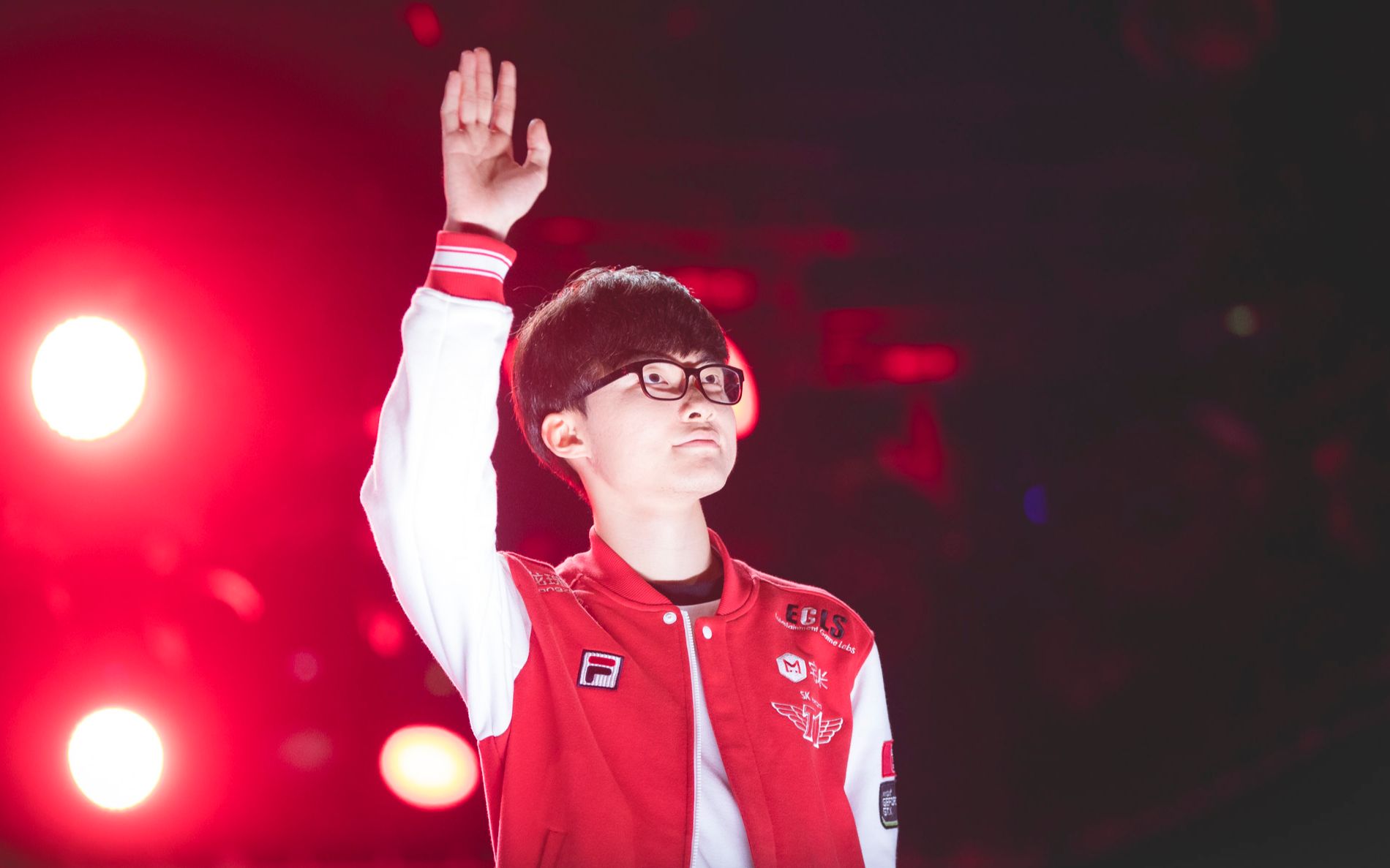 Faker 职业生涯中最精彩的十大操作-英文解说中文字幕-LoL英雄联盟_哔哩哔哩 (゜-゜)つロ 干杯~-bilibili
