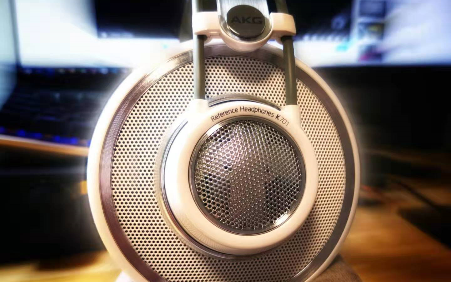 [图]【AKG】千元标杆——K701：不只是人声的醇美！