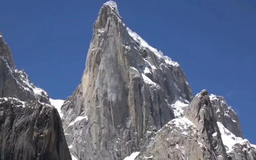 攀登川口塔trangotowers