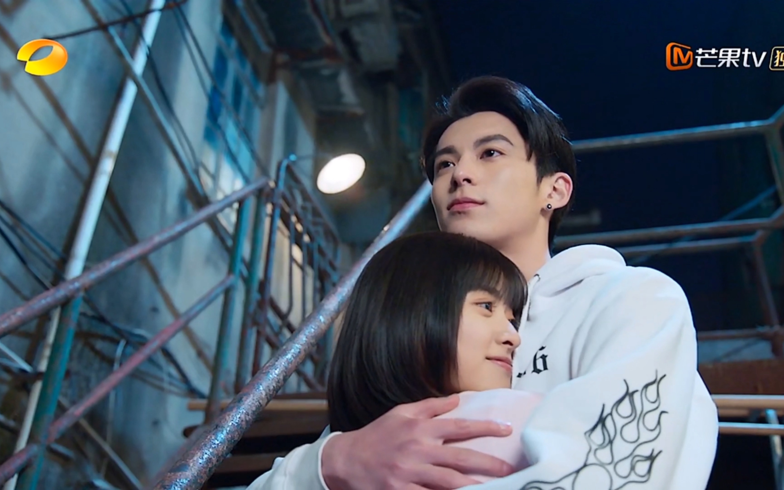 菜寺场王鹤棣沈月我想你mv的正确打开方式