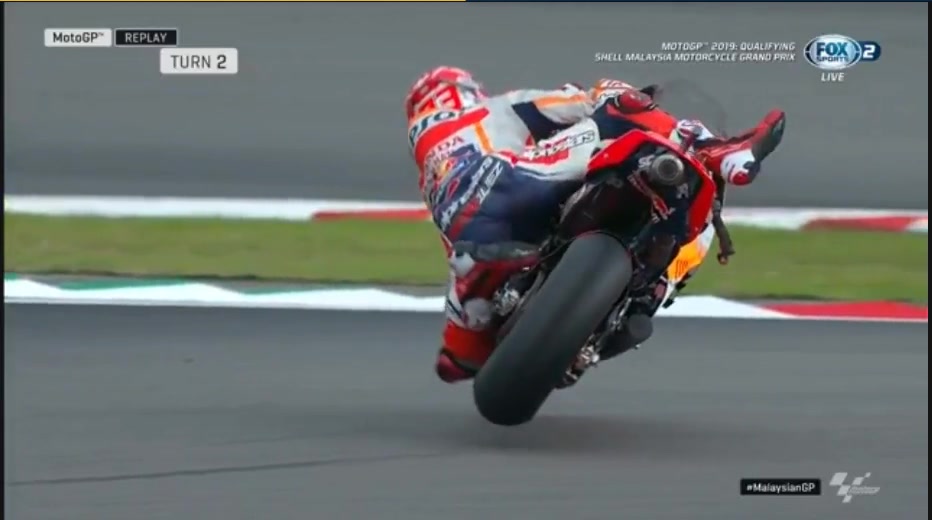 motogp 马来西亚站马奎斯面部向地重摔!