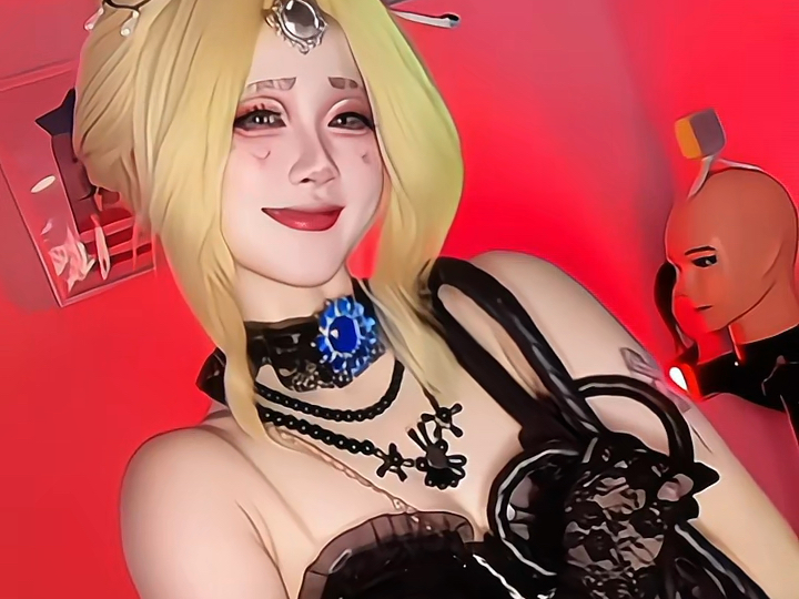 【舞女克罗托】舞女使用了挥鞭子动作
