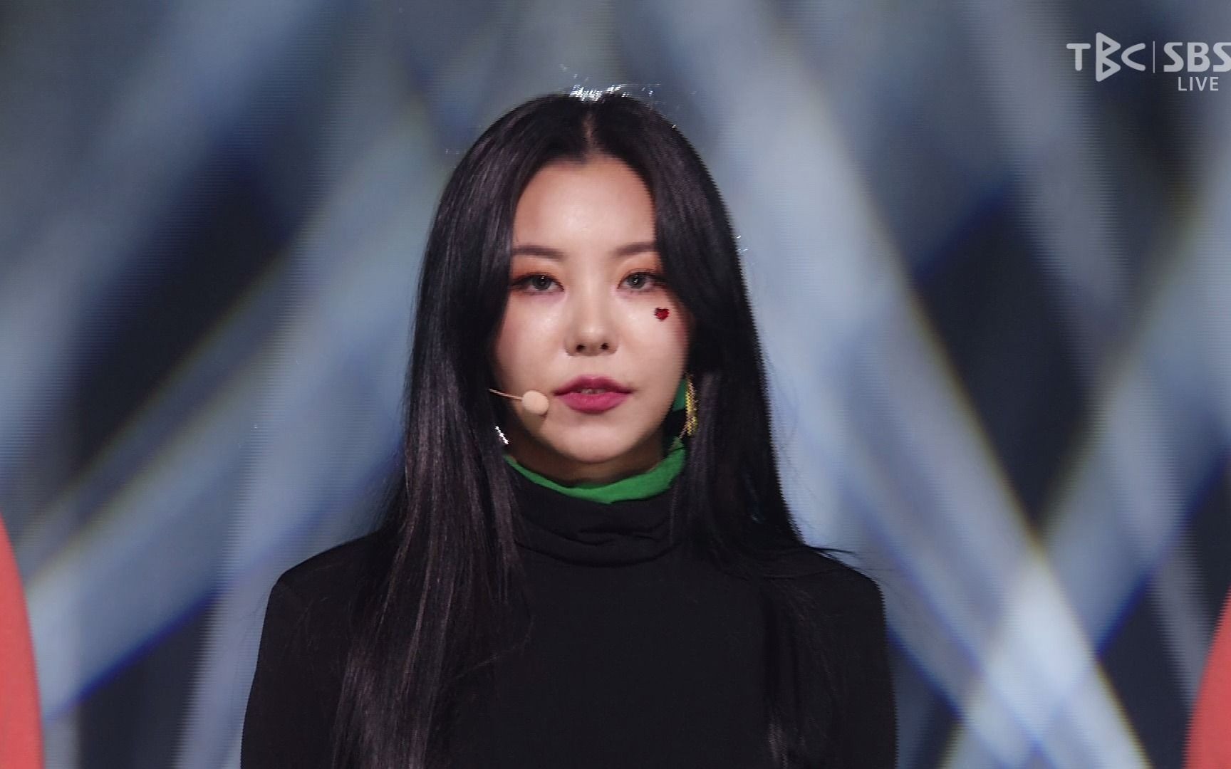 mamamoo辉人 water color 210425 人气歌谣 末放舞台