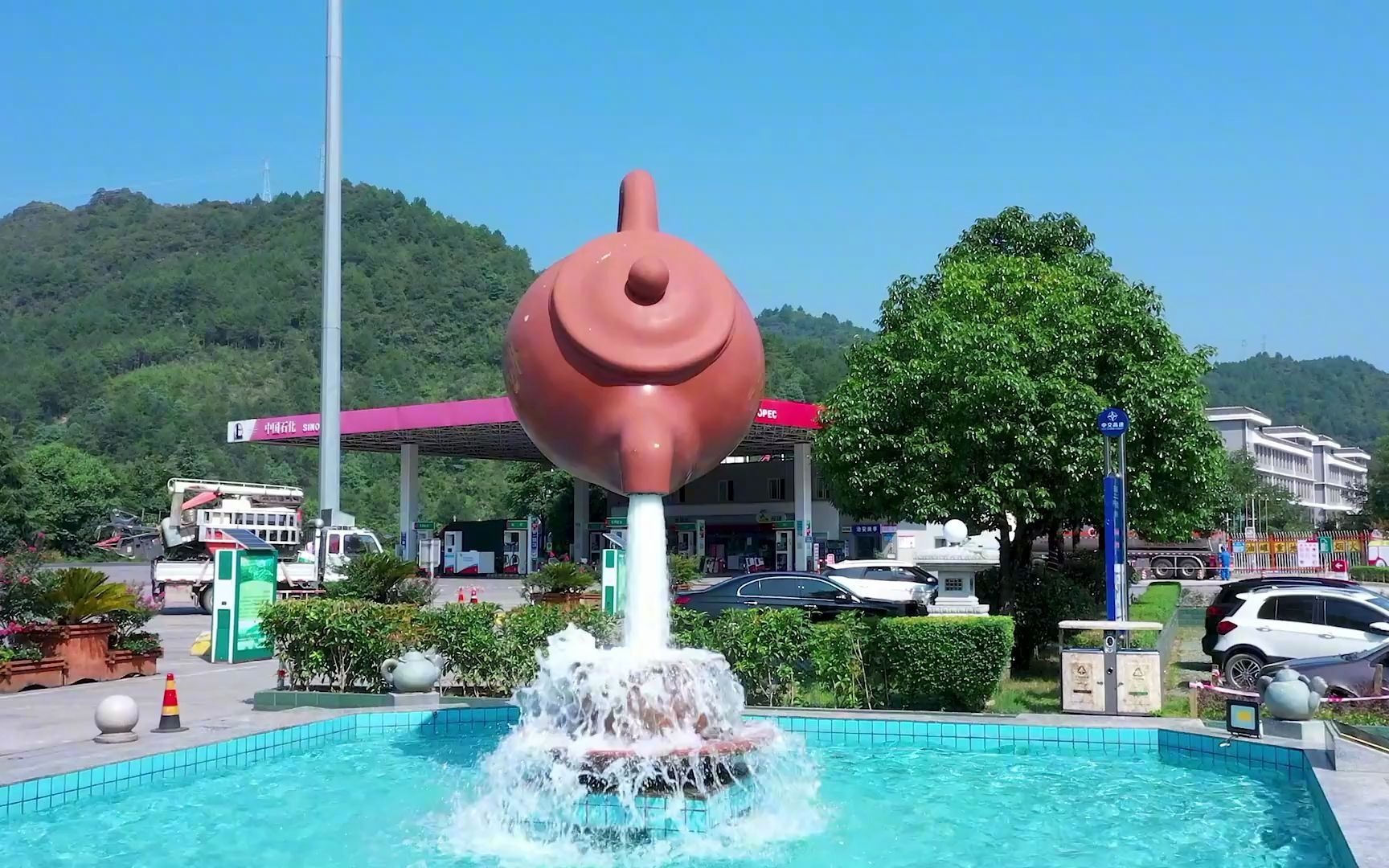 活动  贵州骗了无数人的天壶,悬浮天空源源不断向下吐水,至今无人破解