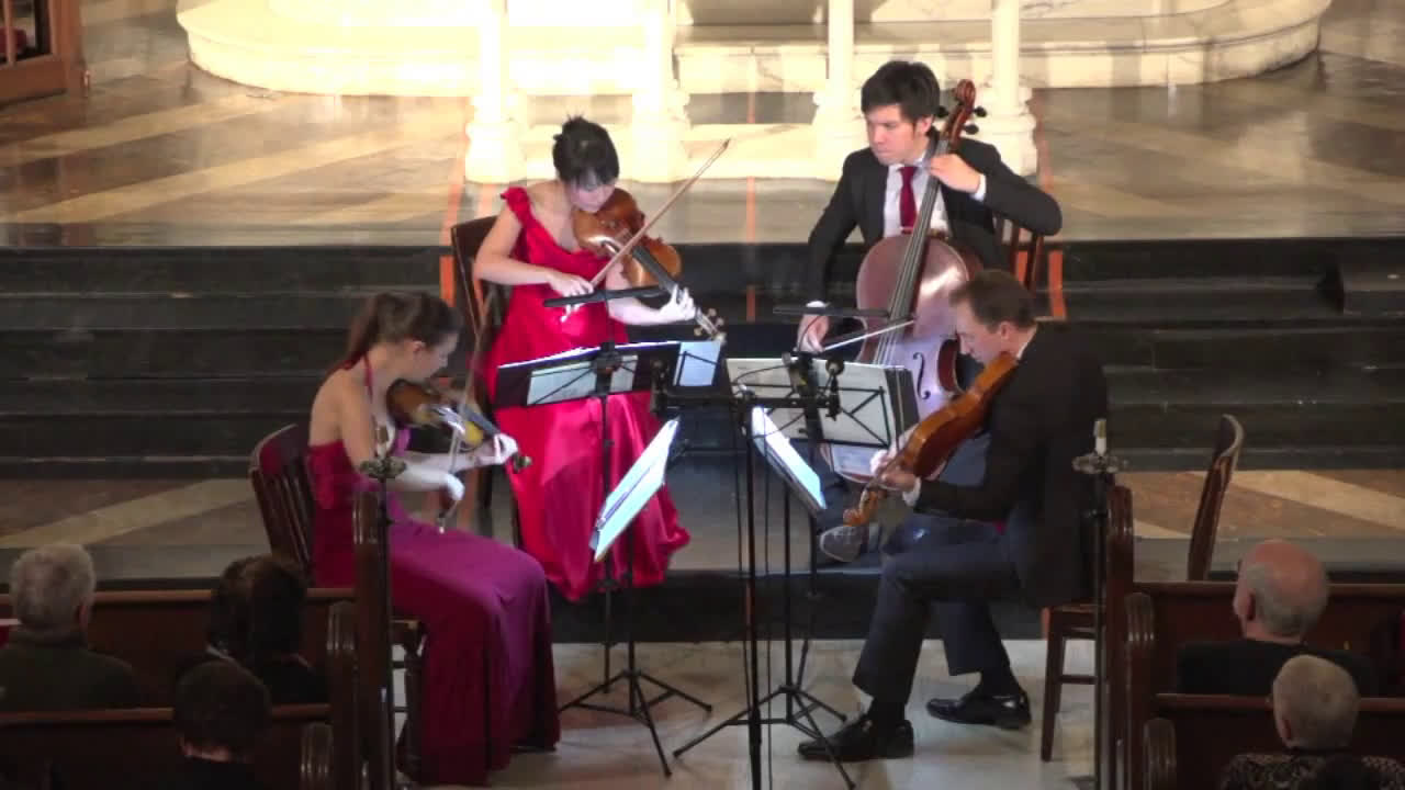 [图]Attacca Quartet plays Haydn Op. 76 no. 2 _Fifths_ -- First M