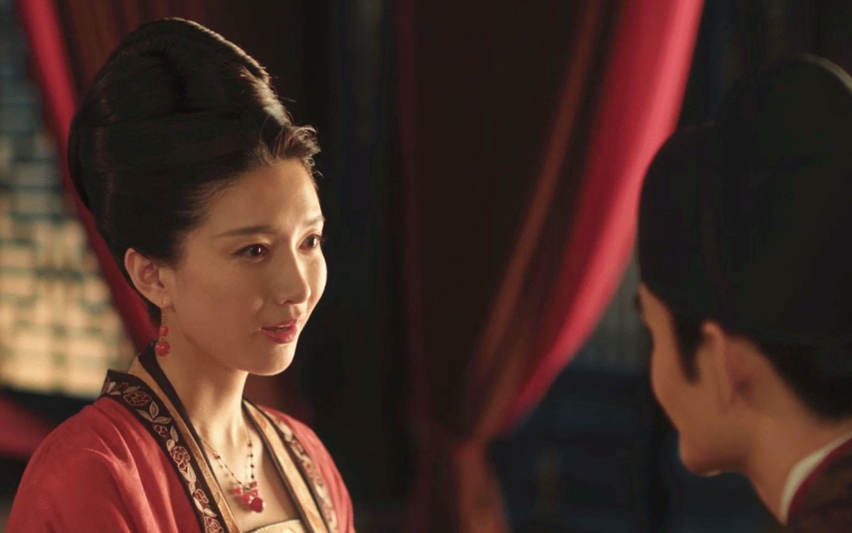 活动  清平乐:赵祯询问丹姝的过去,徽柔插花被diss,赵祯斥责张妼晗