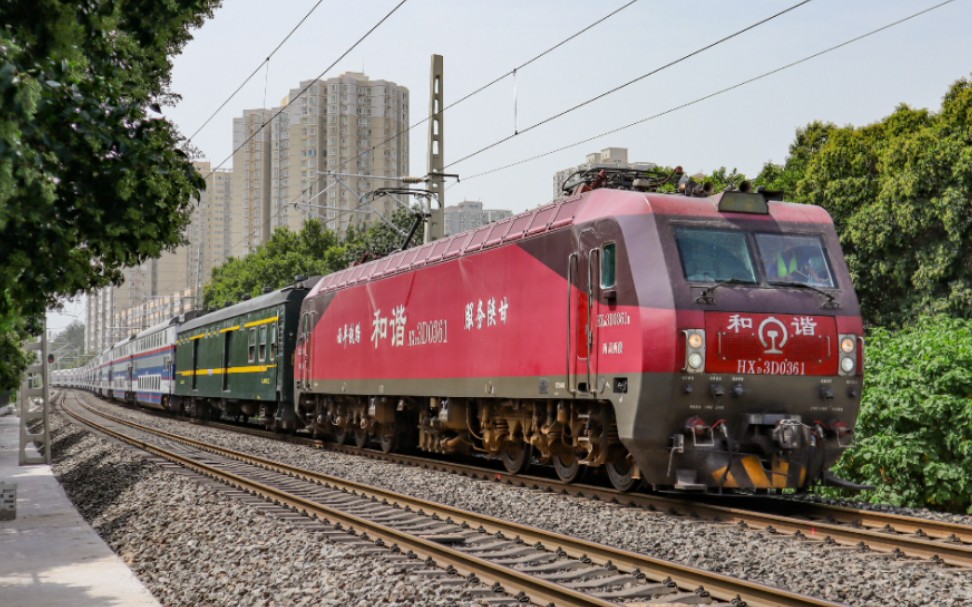 hxd3d牵引西局原色双层列车快速通过尚武门立交