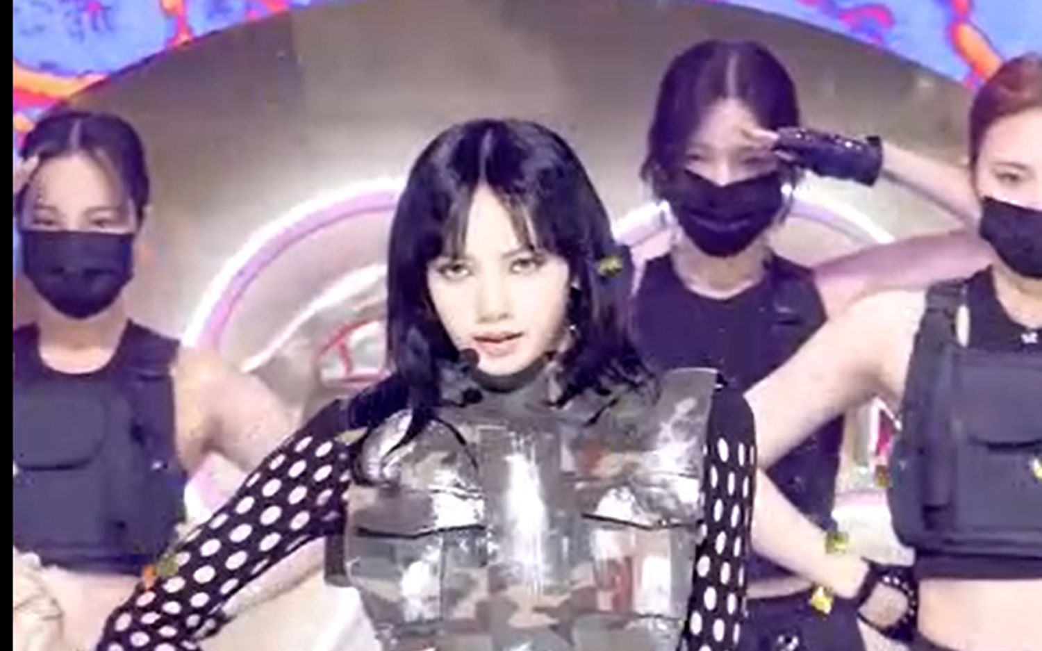 blackpink-LISA 人气歌谣舞台直拍_哔哩哔哩_bilibili
