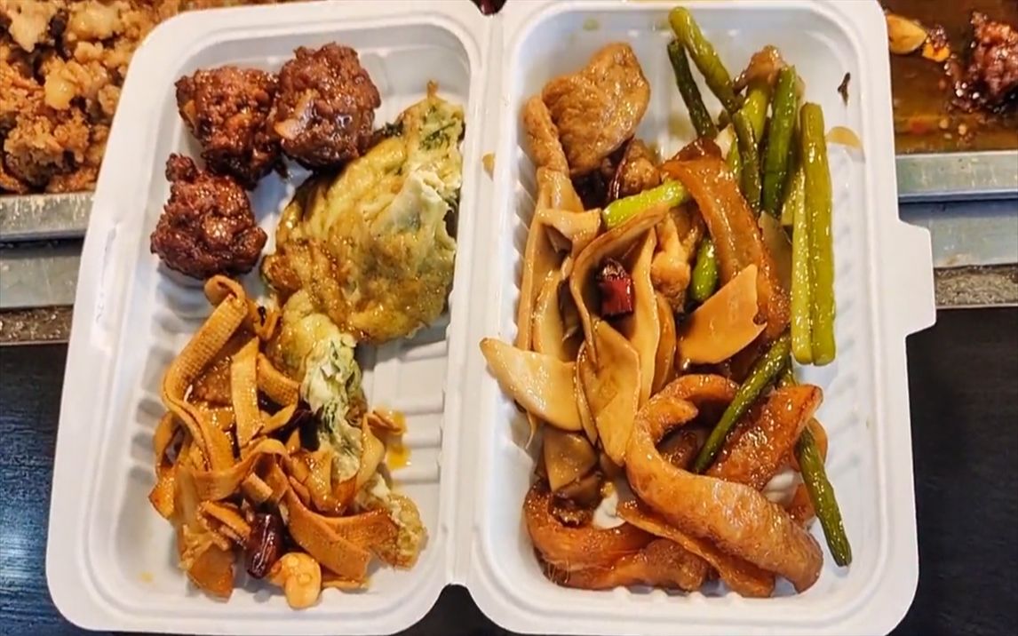 【快餐测评】南昌超便宜的快餐店,荤素同价轻松吃到饱!