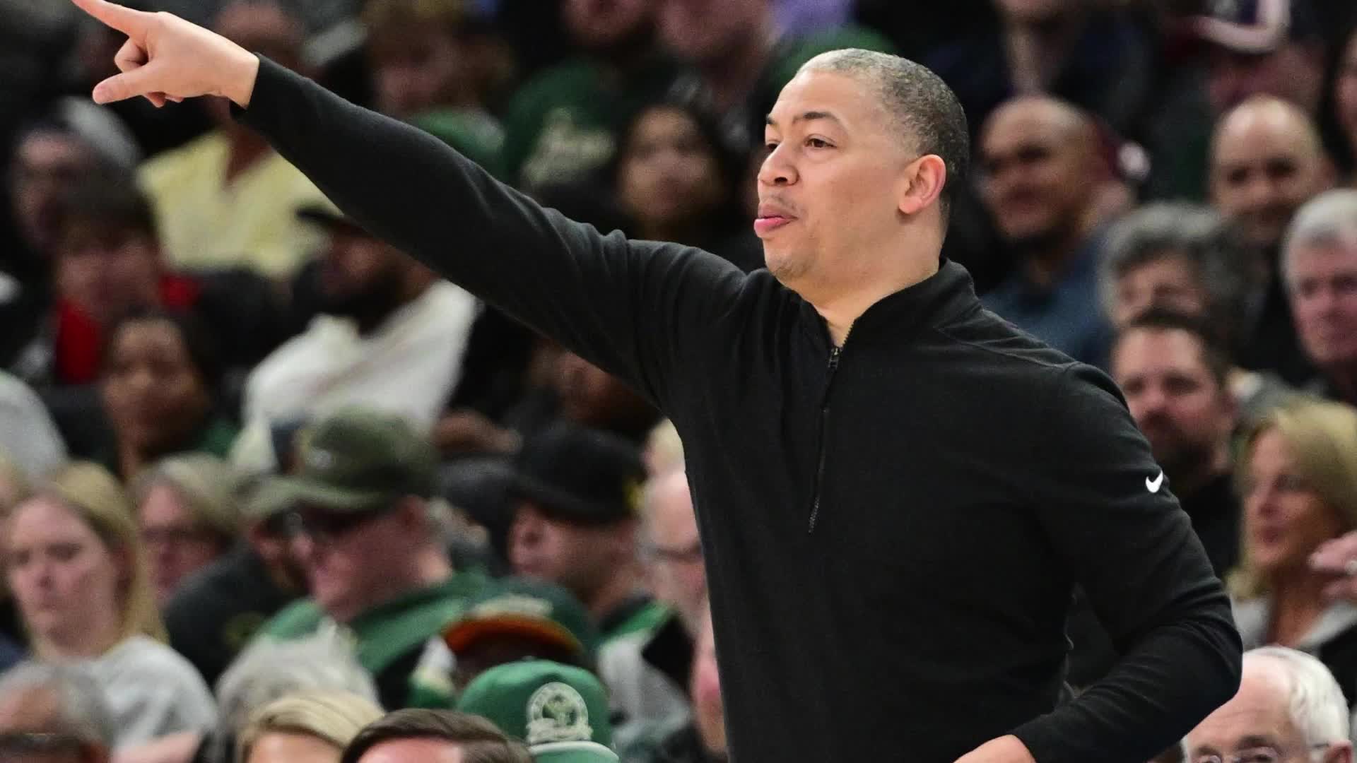 泰伦卢:伦纳德的情况对我进行了保密,没人知道他到底何时能上场