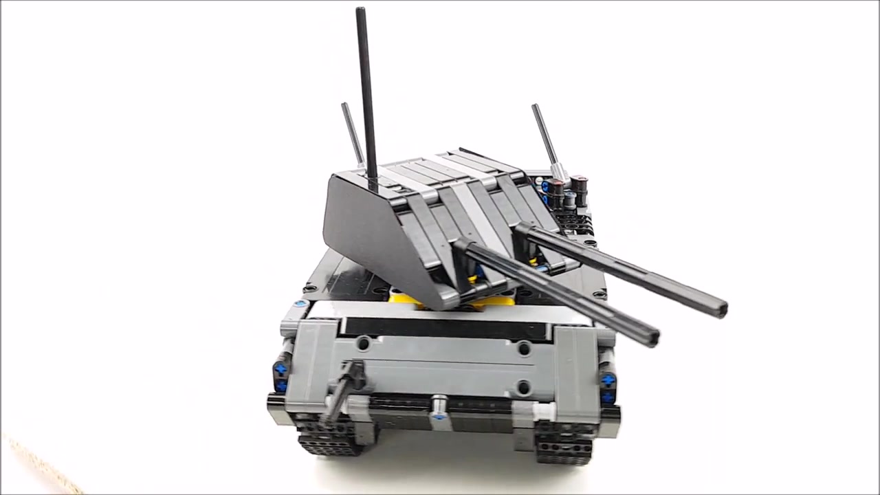 lego陆地巡洋舰p1000坦克