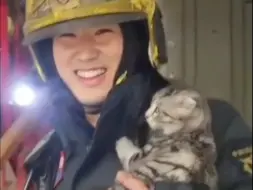 这一年，我们在烟火中欢笑，烈焰里逆行。愿以赤诚之心，守万家灯火，护一方安宁…