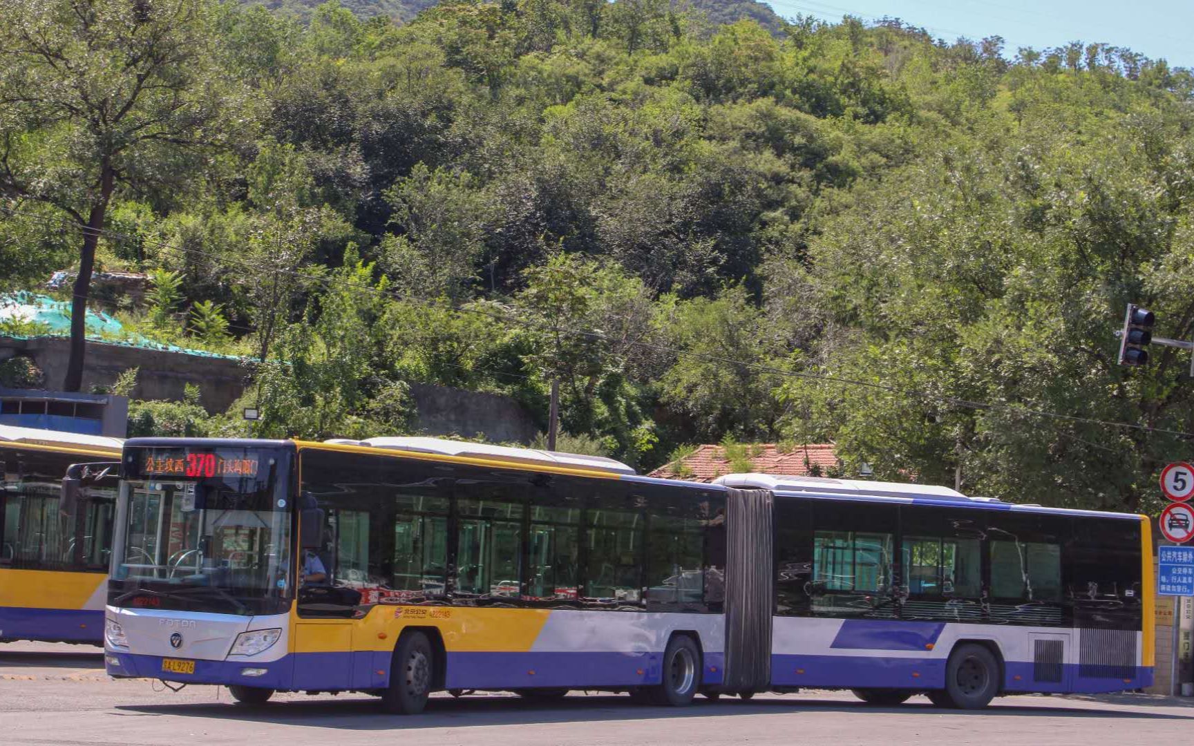 北京公交370路bj6180c8ctd运行视频