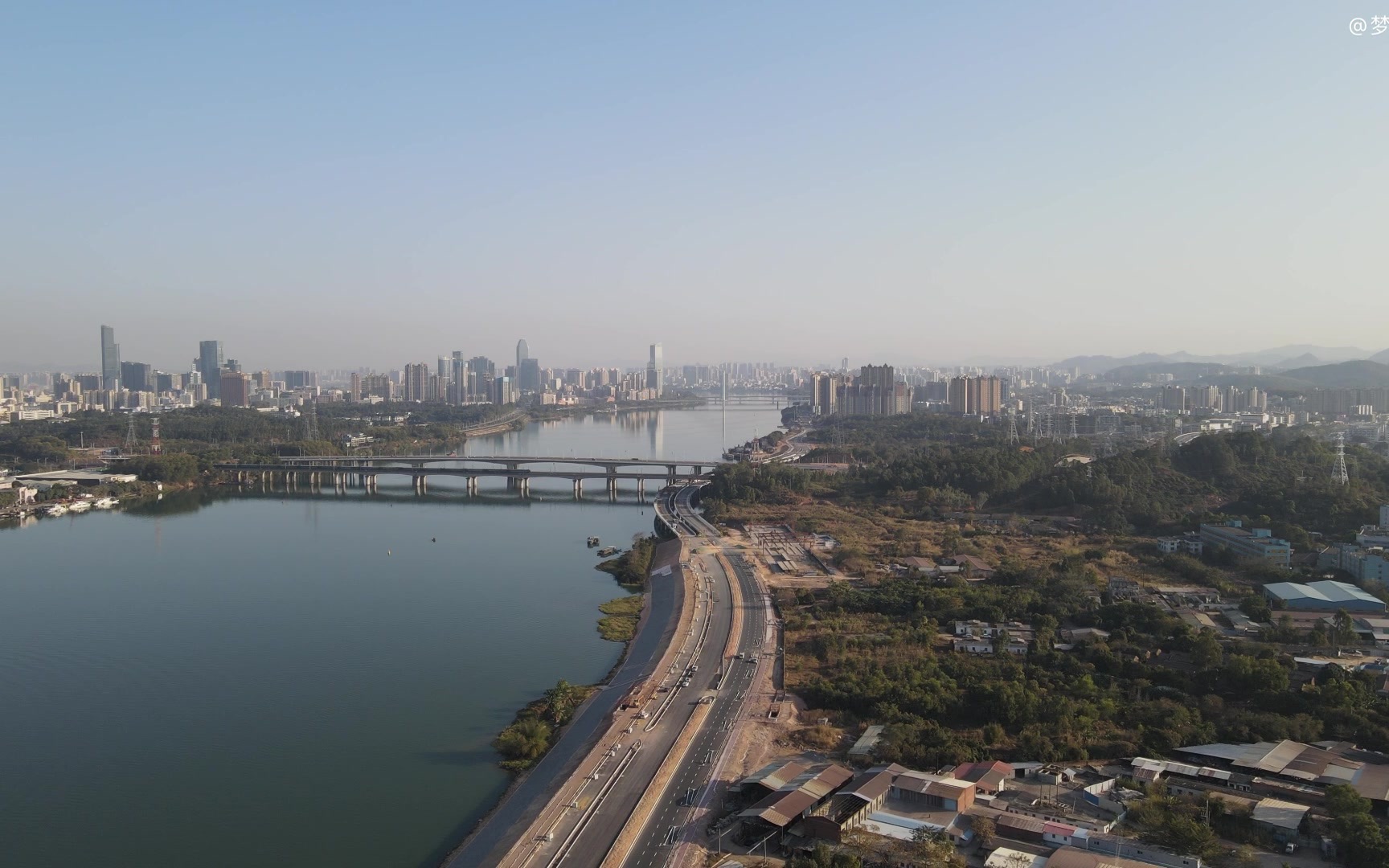 惠州江南大道下角沿江路段就快通车了,而哈工大机器人智谷呢?