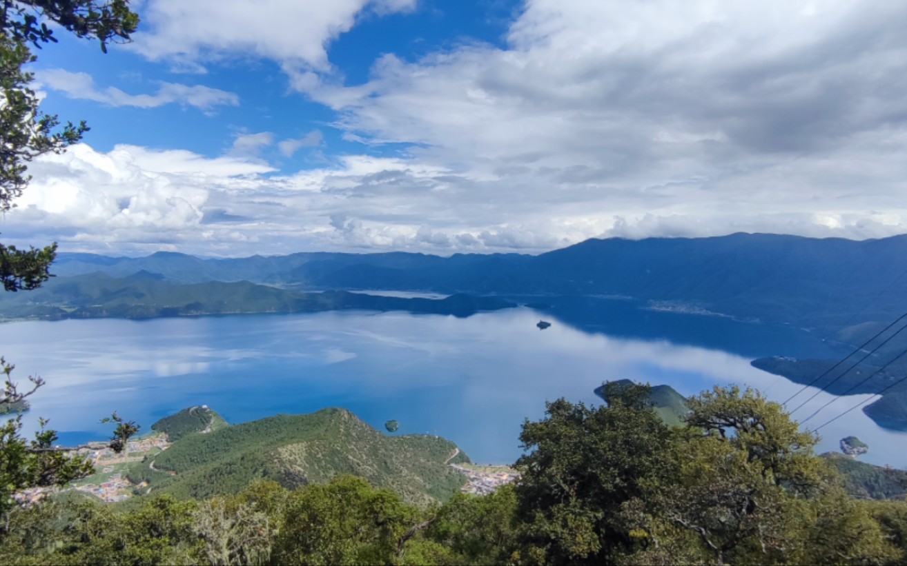 泸沽湖女神山云坐索道