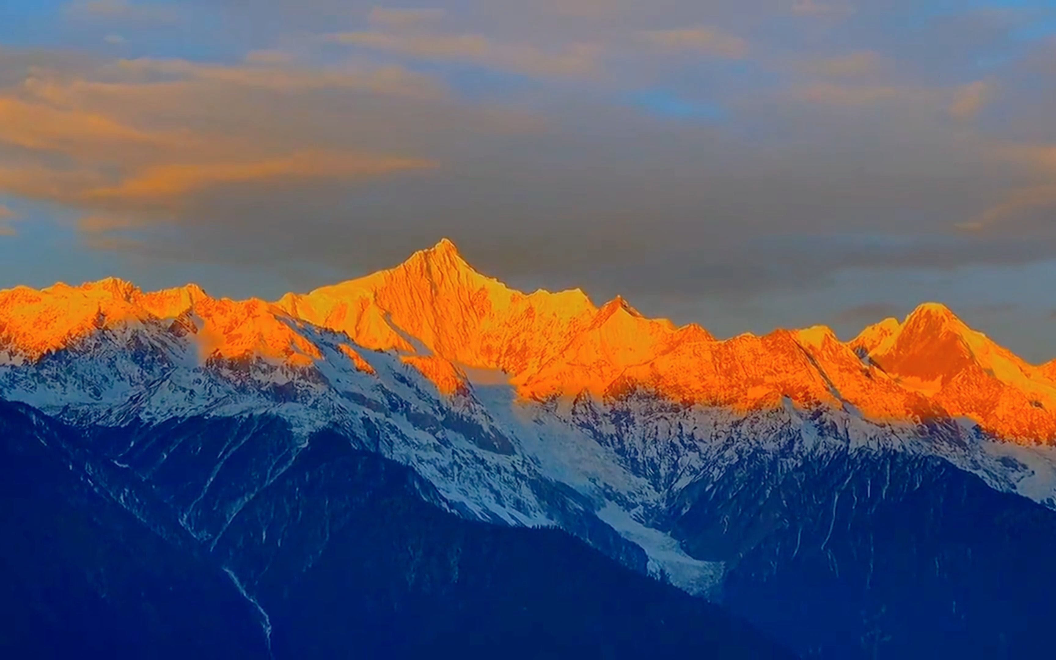 "等云开雾散 日照金山 好运将至.