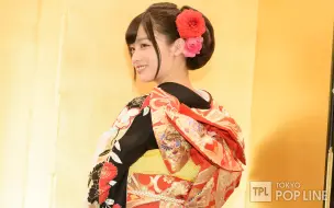 Descargar video: 桥本环奈20岁生日见面会，20歳の誕生日に写真集を発売，20歳のバースデー