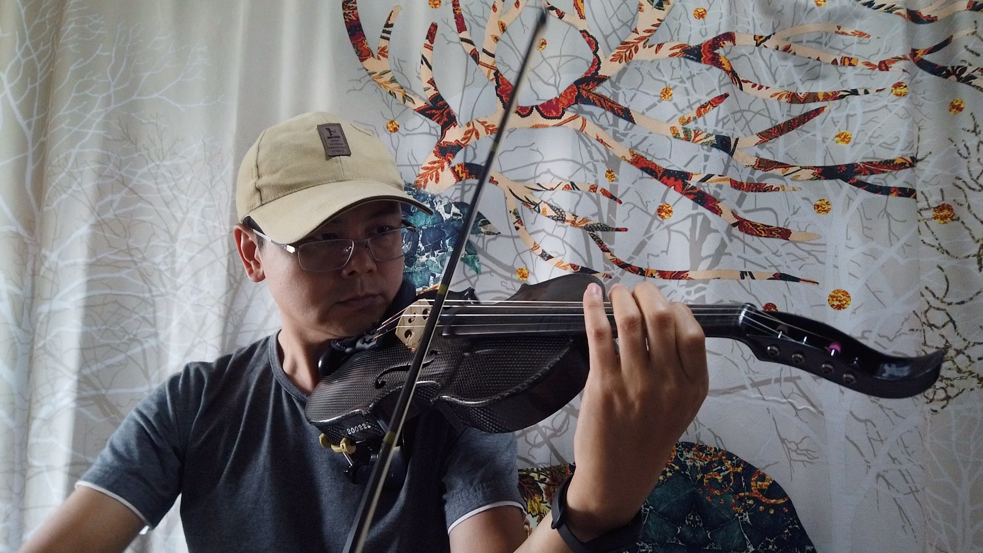 铃木小提琴2:布列舞曲_哔哩哔哩 (゜-゜)つロ 干杯~-bilibili