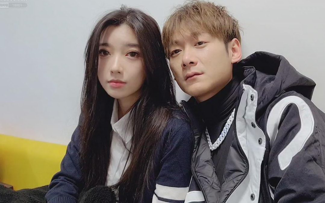 虎牙-洋气黄18001_2021-01-04-2205_01-05-0015_大家好