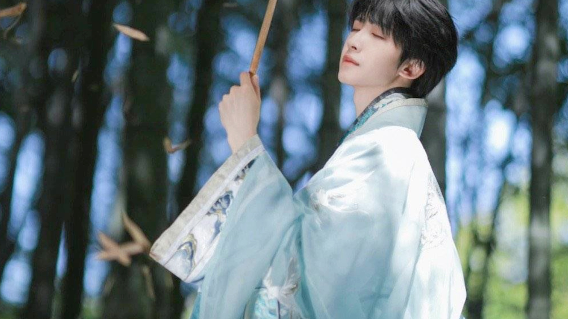 【into1刘宇的美丽传说】他有什么罪过?他唯一的罪过就是太美丽.