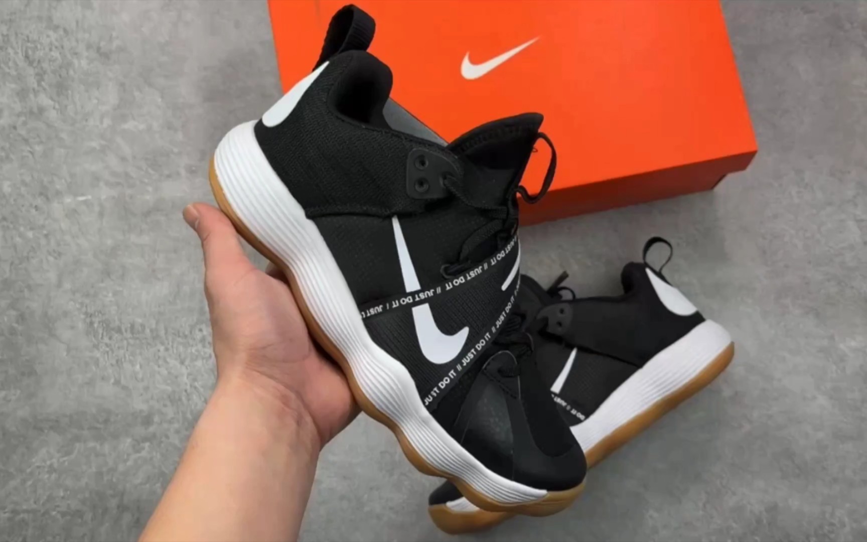 06.05]nk react hyperset专业排球鞋生胶底篮球鞋防滑运动鞋