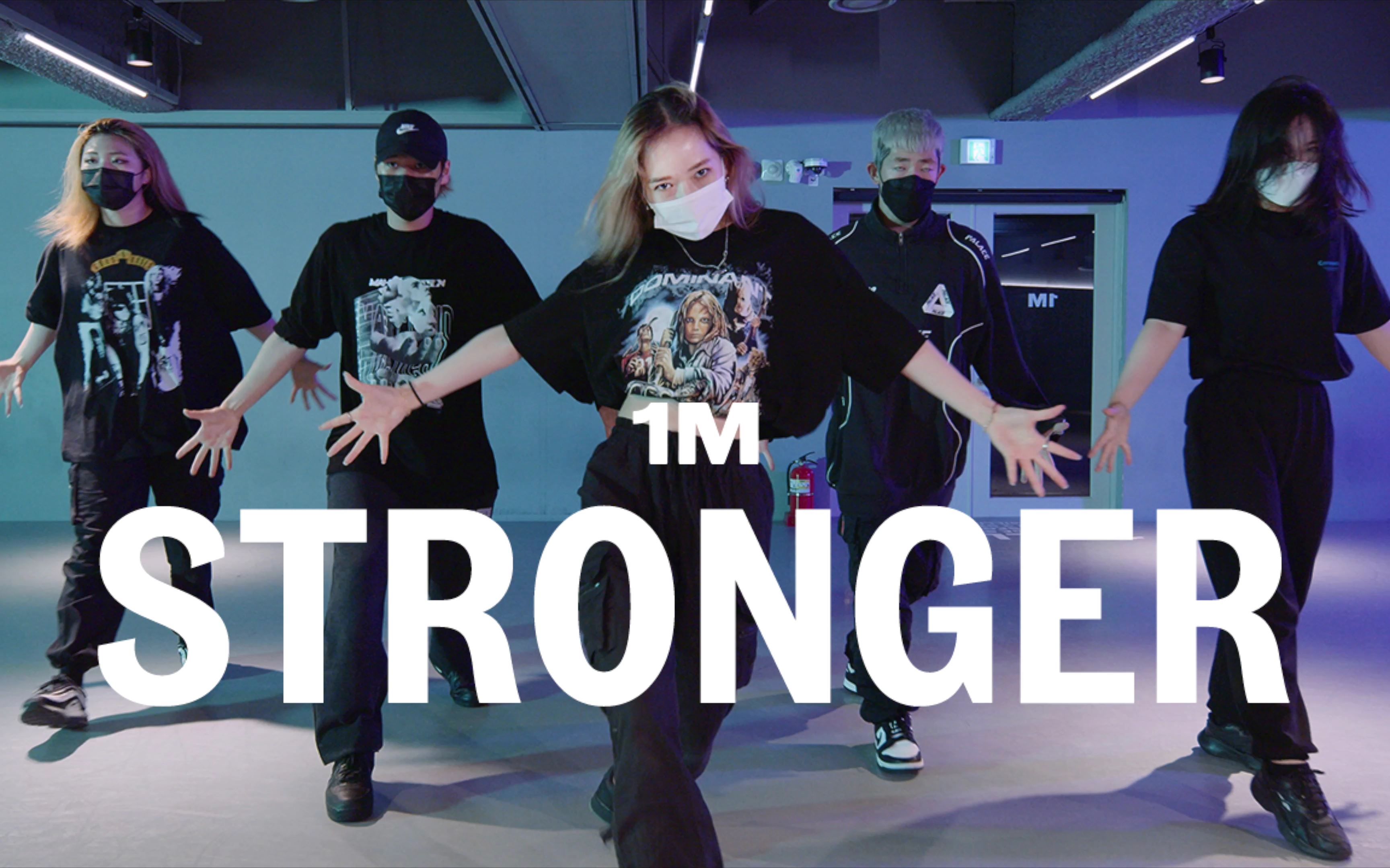 [图]【1M】Yeji Kim编舞《Stronger》