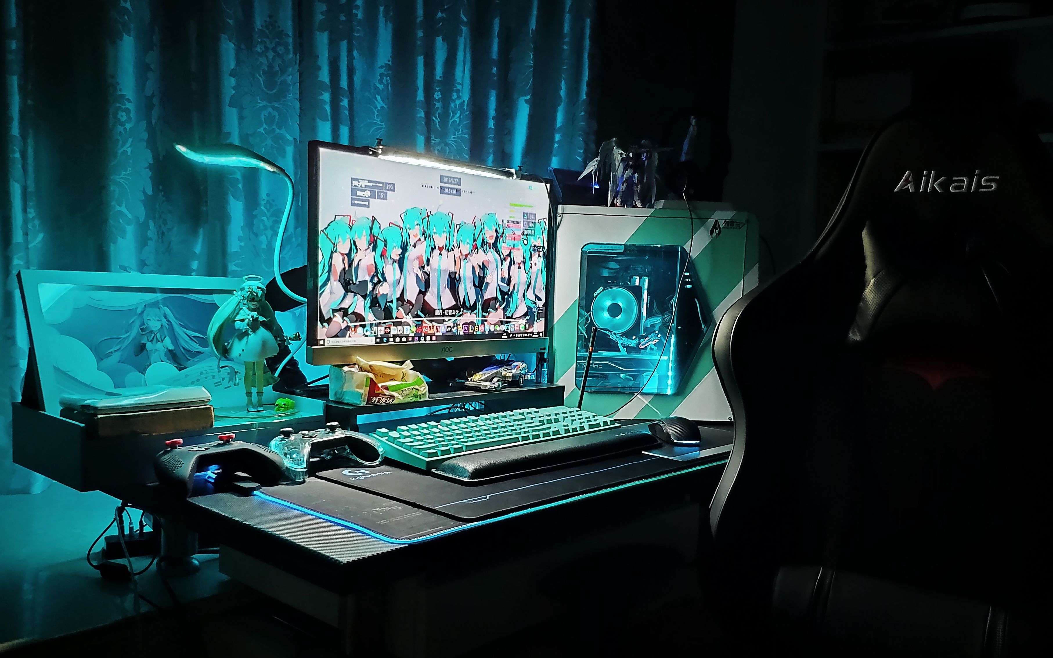 (完成篇)用一个暑假时间改造的 初音主题 桌面介绍