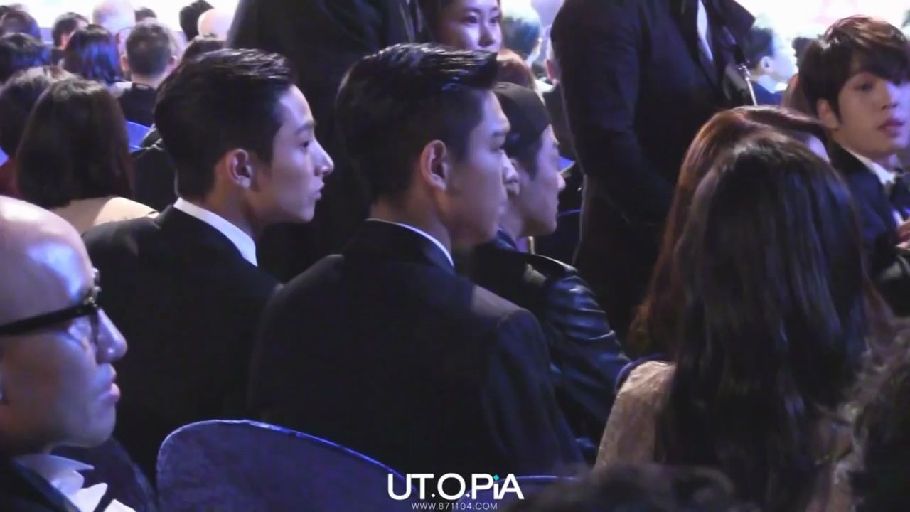 崔胜铉top李洙赫帅哥同框