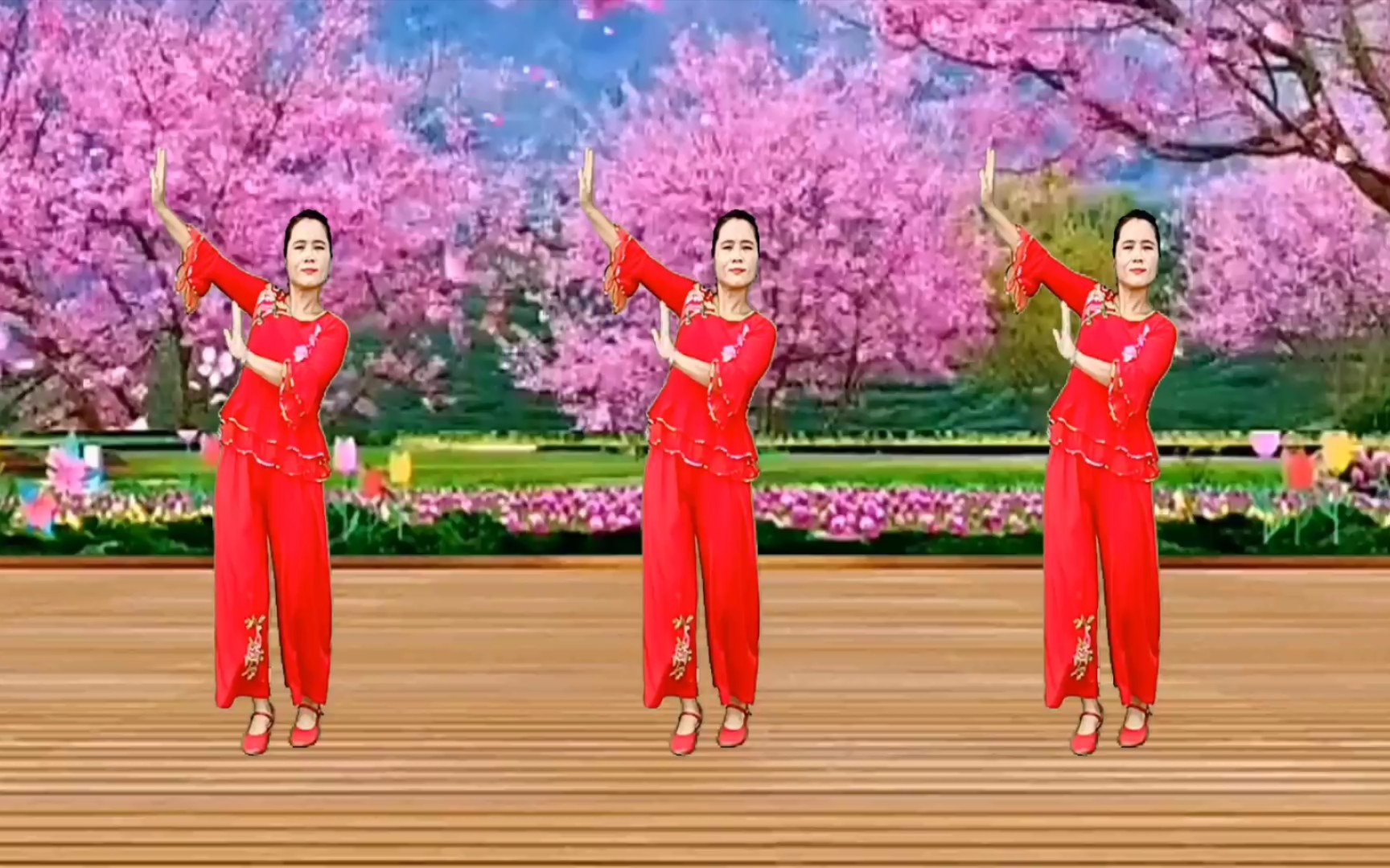 [图]广场舞《你像三月桃花开》优美好看，简单好看