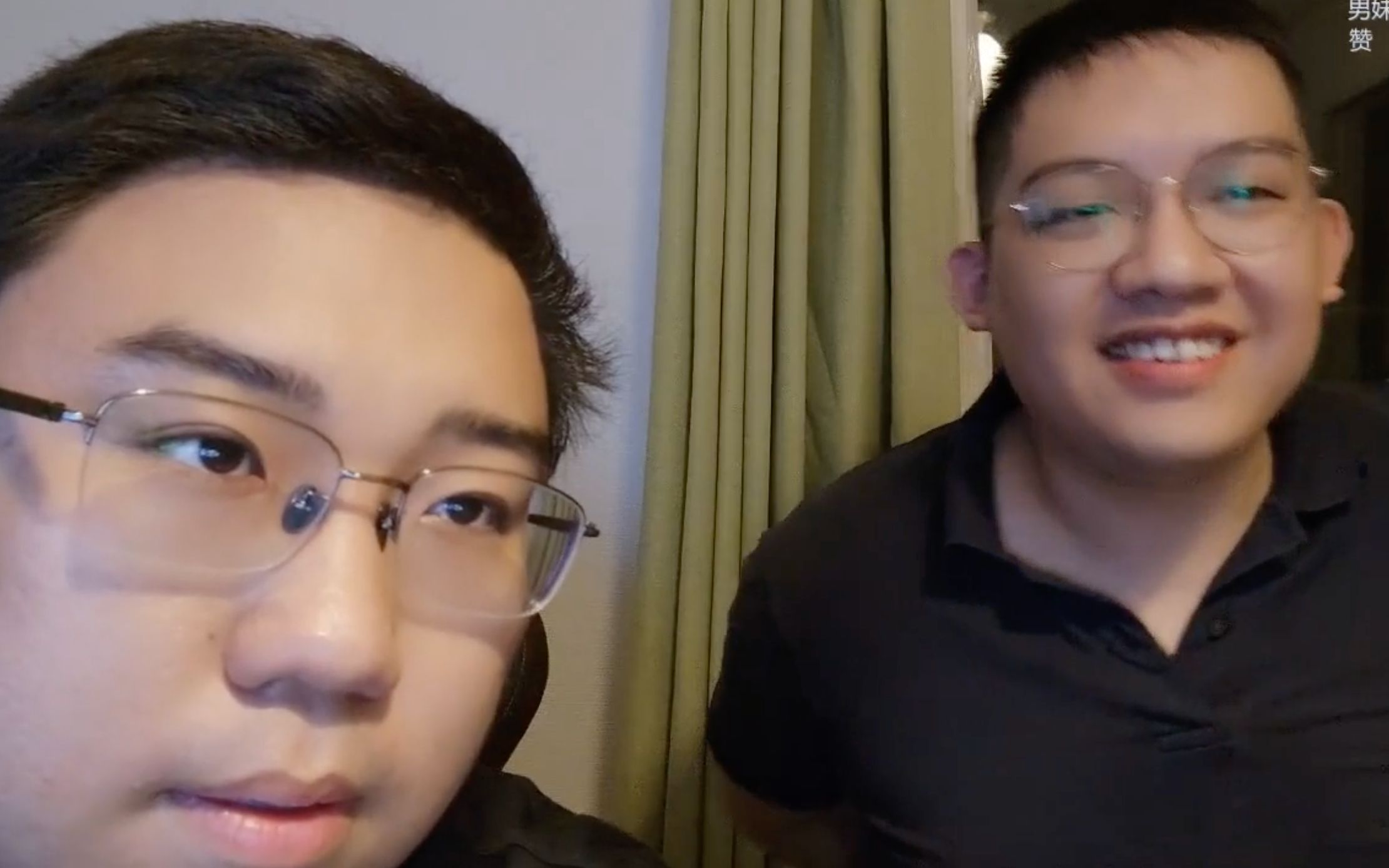 一起来逛秋叶原连麦环节跟兄弟萌聊聊飞社长20220730直播录像