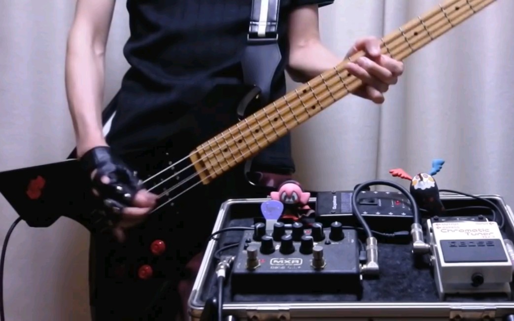 [图]【搬运】LOUDNESS「SLAUGHTER HOUSE」BASS COVER