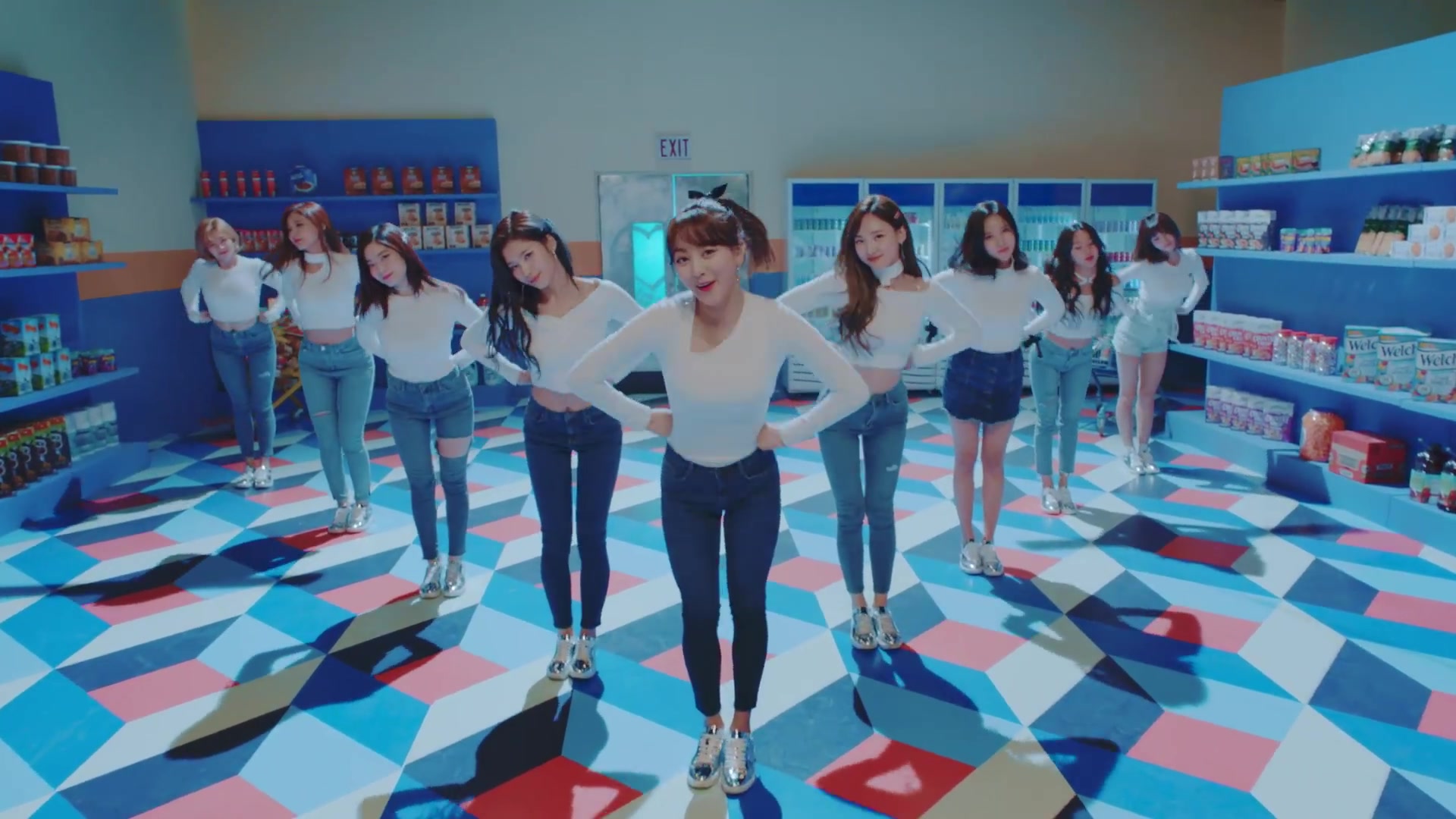 twiceheartshaker预告合集mv拍摄封面花絮teaser10分钟可爱孙彩瑛新曲